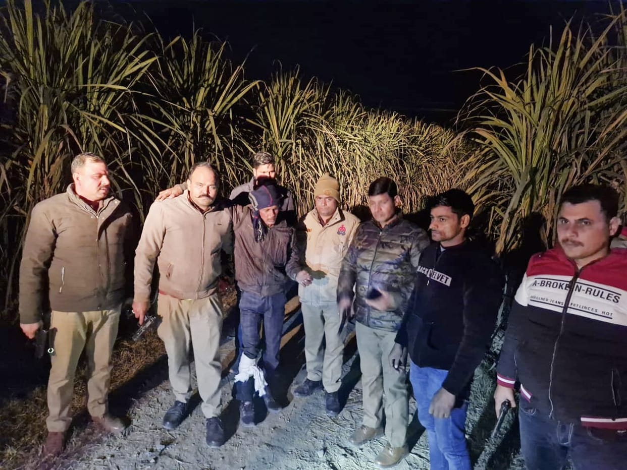 Criminal injured in police encounter, accomplice absconding