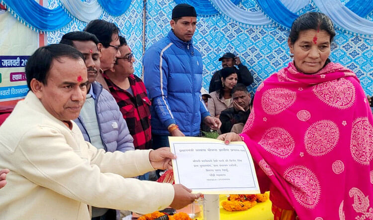 Many temples including Dhari Devi, Kamleshwar Mahadev will be connected to the tourism circuit.