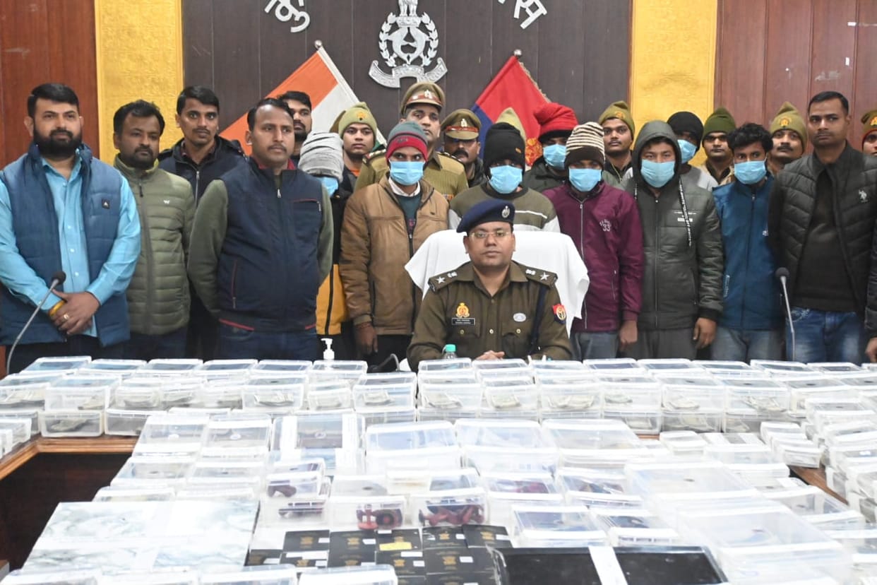 Eight members of the gang that cheated in the name of sending money abroad arrested