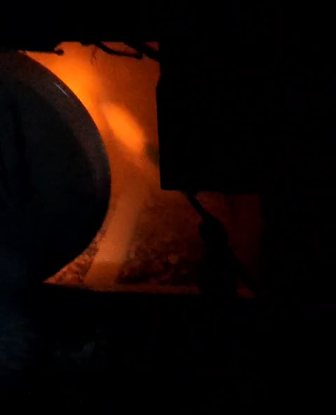 Brake shoe of superfast train going from Delhi to Bikaner jammed, caught fire