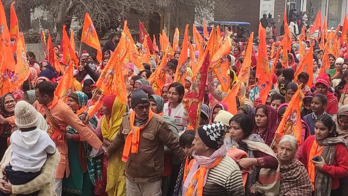 Politics: Fashion colors decide the mood of the country