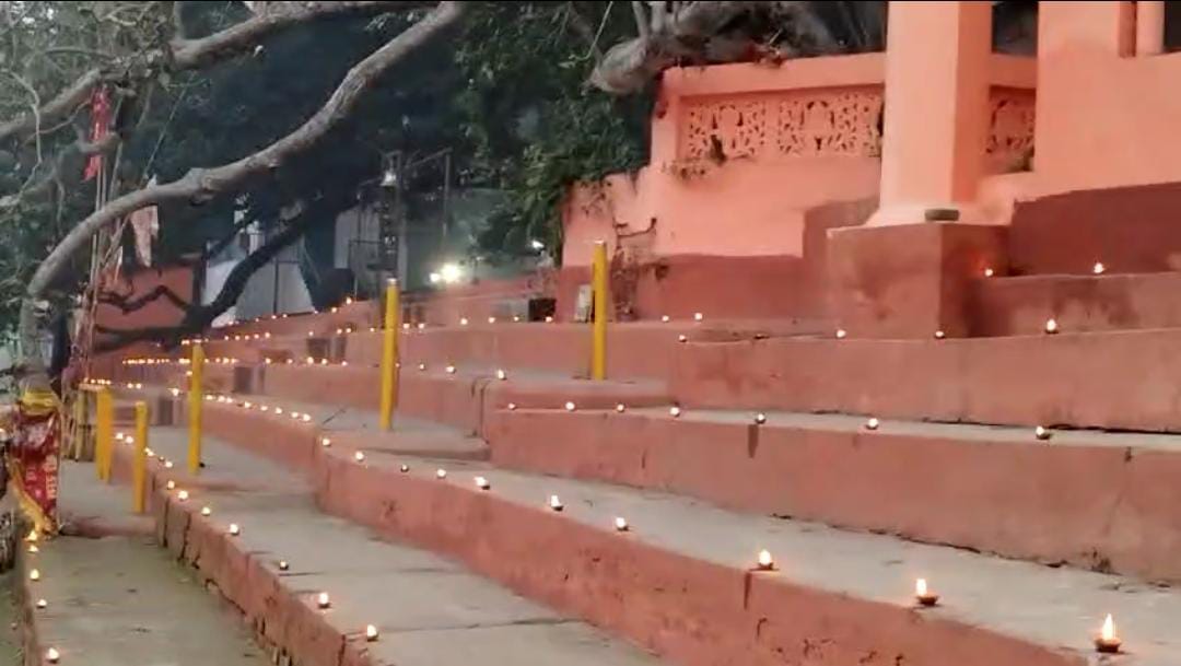Gomti origin place illuminated with 1100 lamps, procession taken out