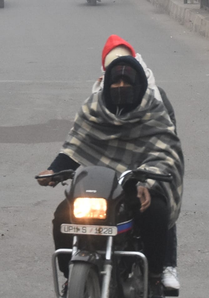 District in grip of cold wave, minimum mercury dropped to 2.3 degrees