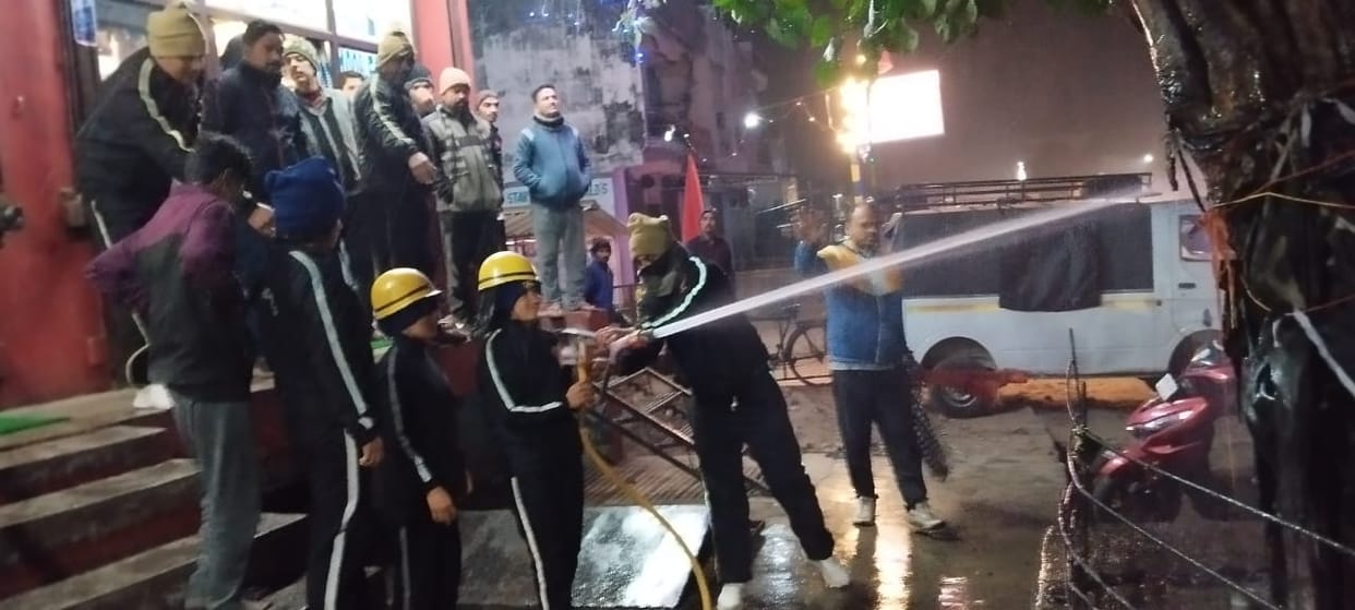 Now women fire personnel will also extinguish fires
