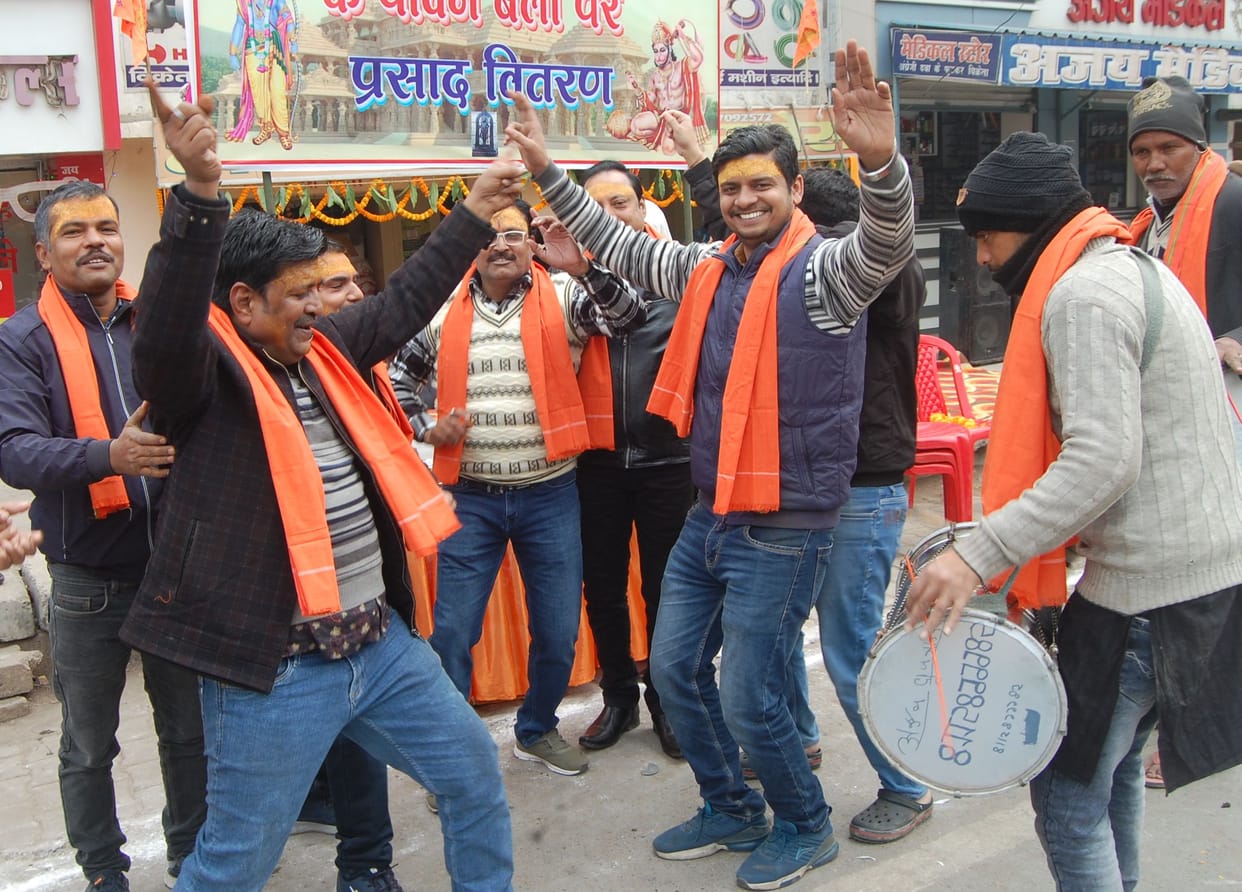 Increased cold and thaw could not reduce the enthusiasm of Ram devotees.