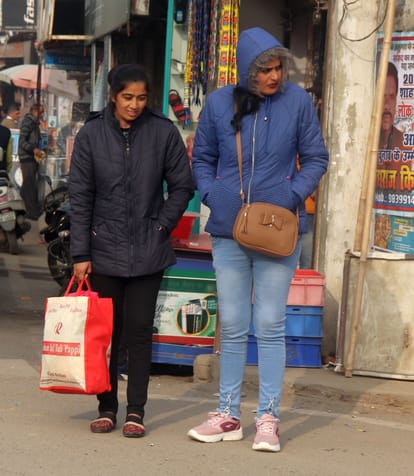 Effect of melting reduced due to sunshine, temperature also increased