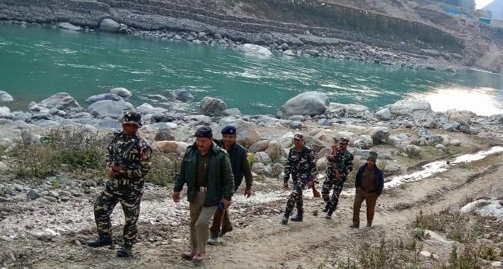 Police and SSB soldiers patrolled Nepal border