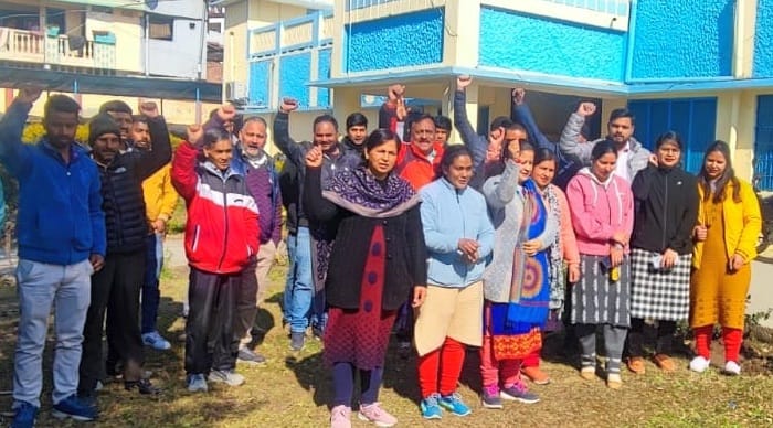 Opposition to getting the maintenance of drinking water and sewerage done by an outside agency
