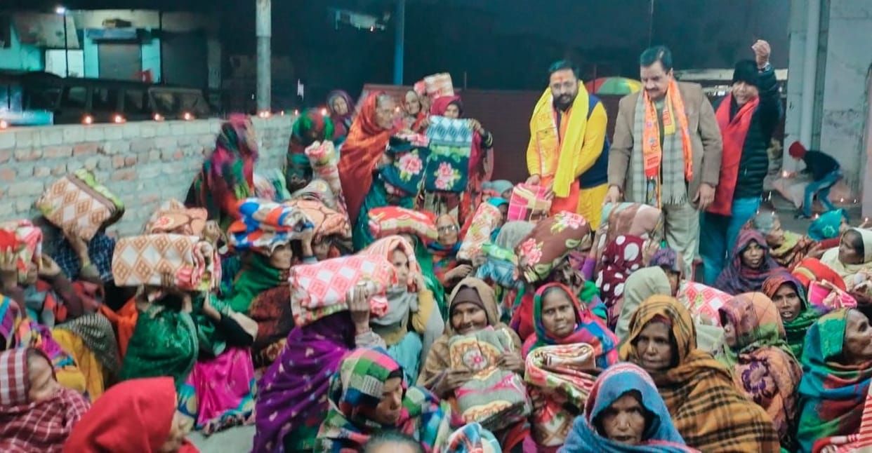 -distributed the 100 blanket to poor and needy peoples.