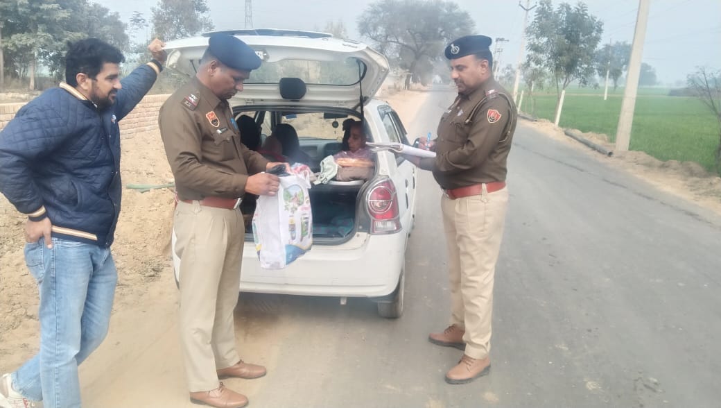 695 vehicles were checked at 23 checkpoints, 40 were issued challans