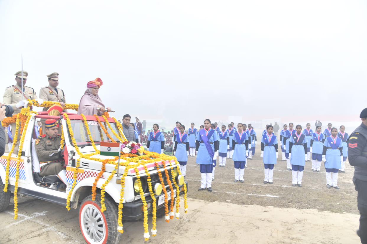Minister of State Kamlesh Dhanda hoisted the tricolor on Republic Day, took salute of the parade, paid tribute to the martyrs