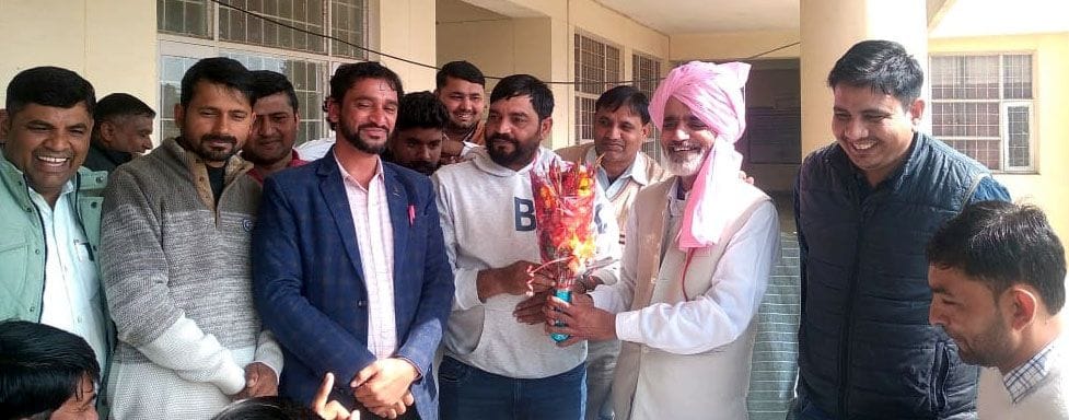 Sarpanch should work for big projects: BDPO