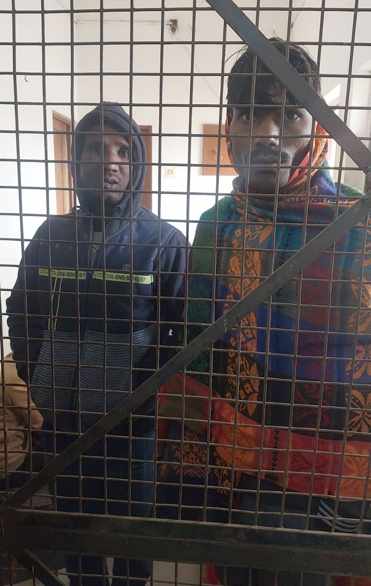 Moosajhaag police caught two smugglers, recovered nine turtles
