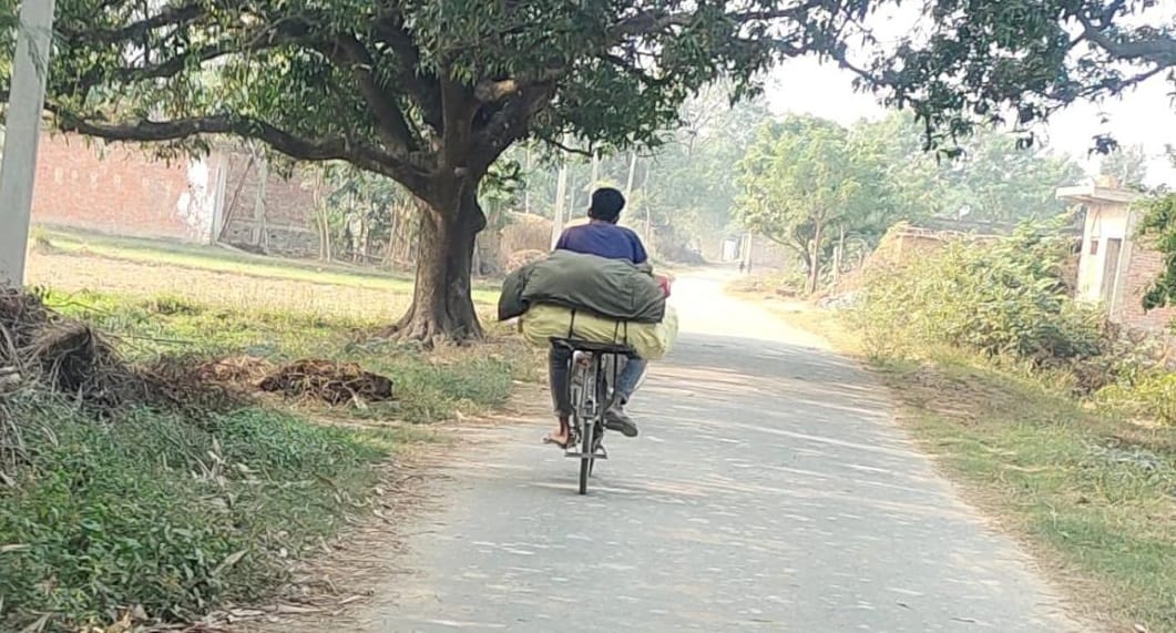 Smuggling of toothpaste, shampoo and cream increased on India-Nepal border