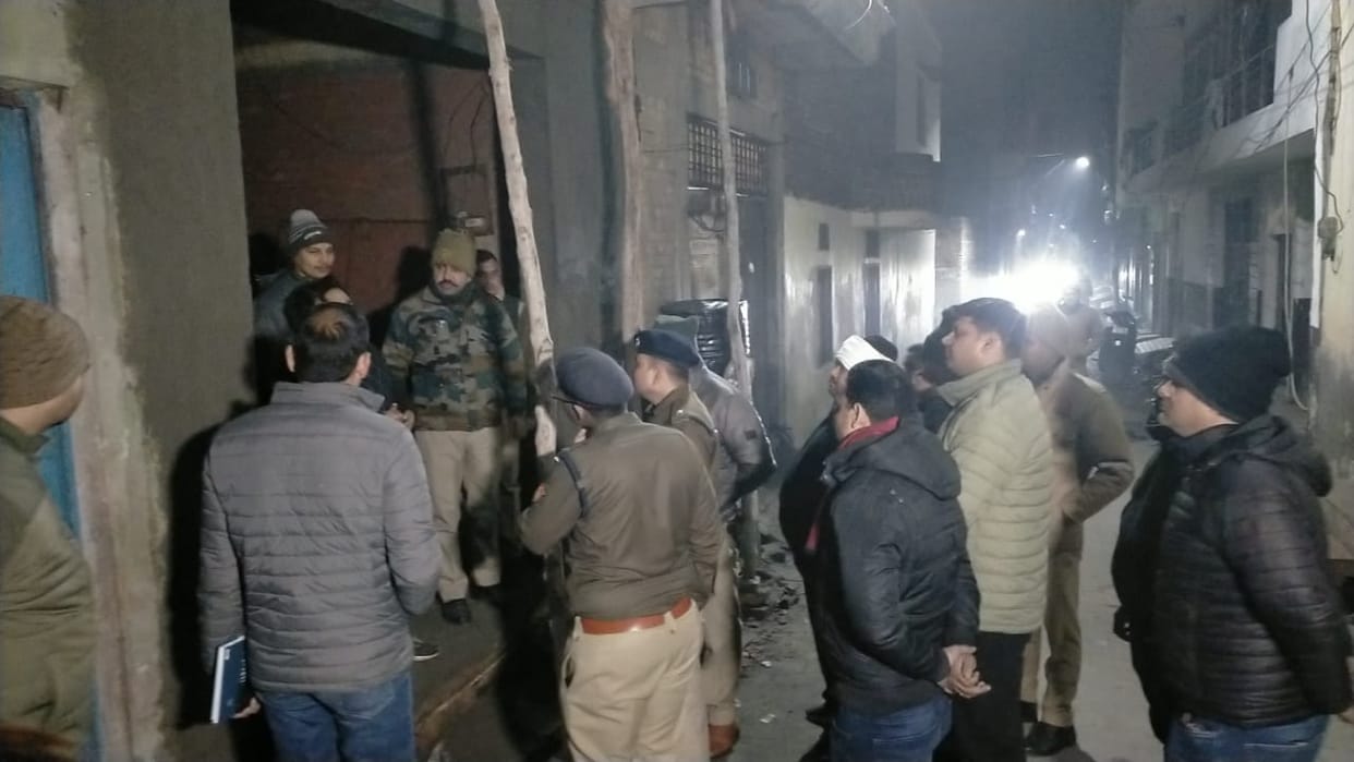 Young man injured himself with scissors, died in hospital