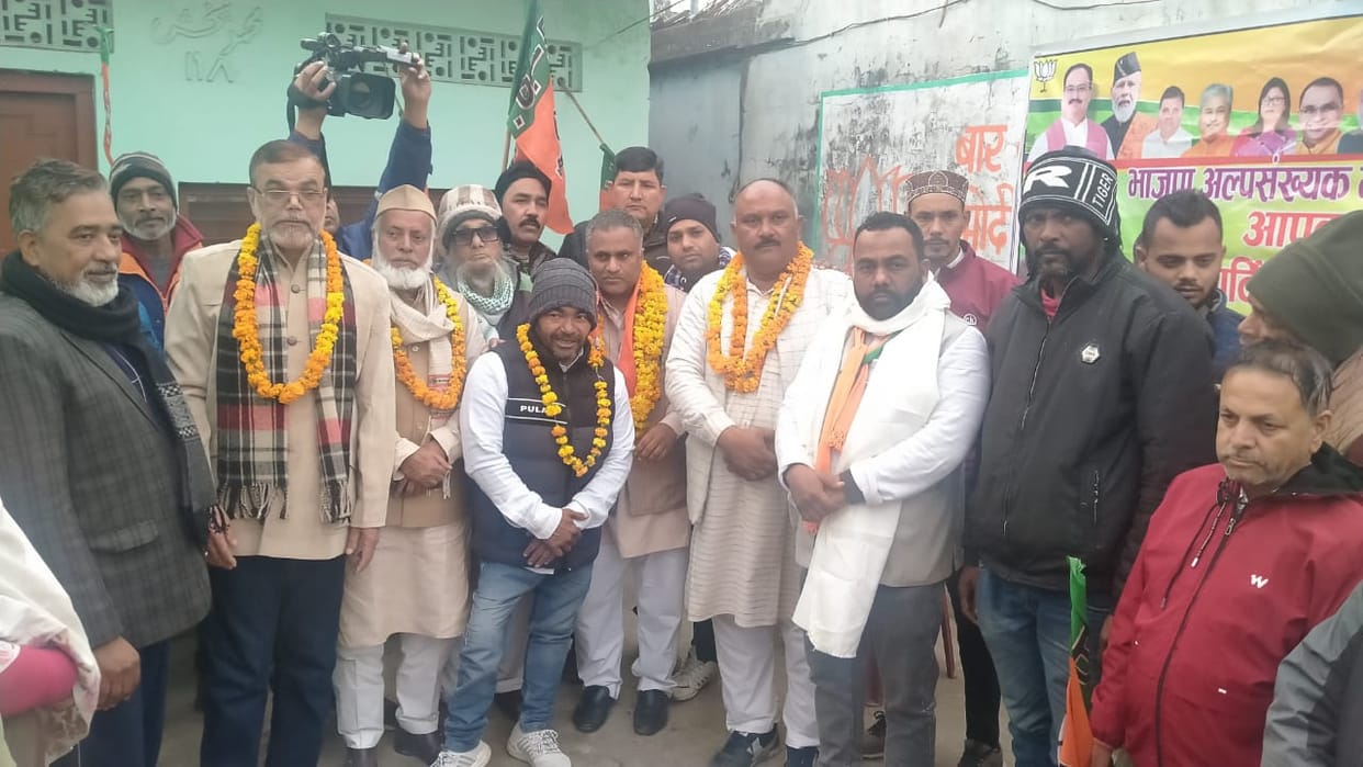 Warm welcome to Sneh Samvad Yatra in the area