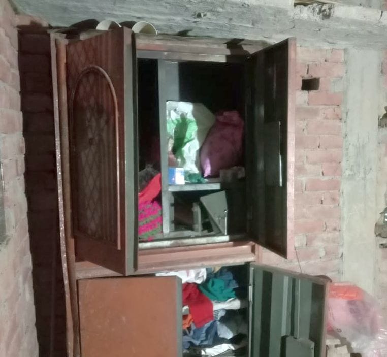 The family had gone to a birthday party, thieves searched the house
