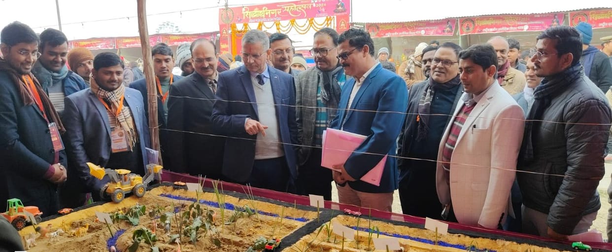 Inspected the stall of agriculture department