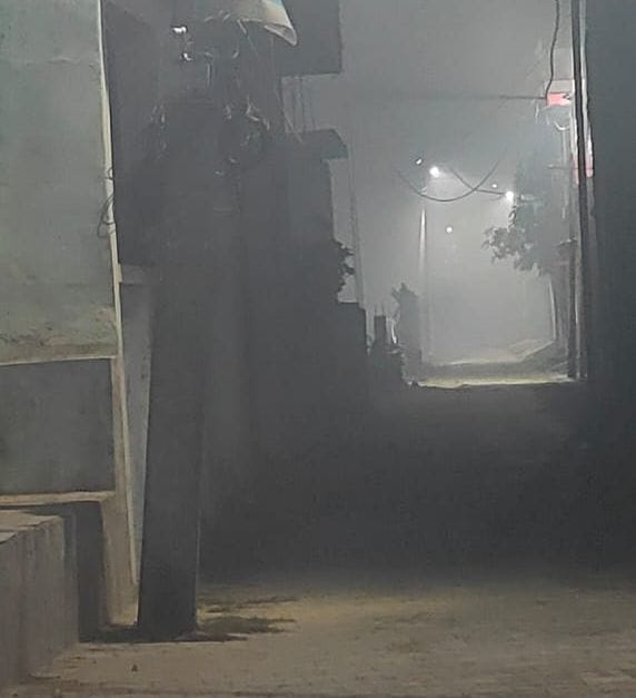 Electric poles are taking life, be careful if you go out at night