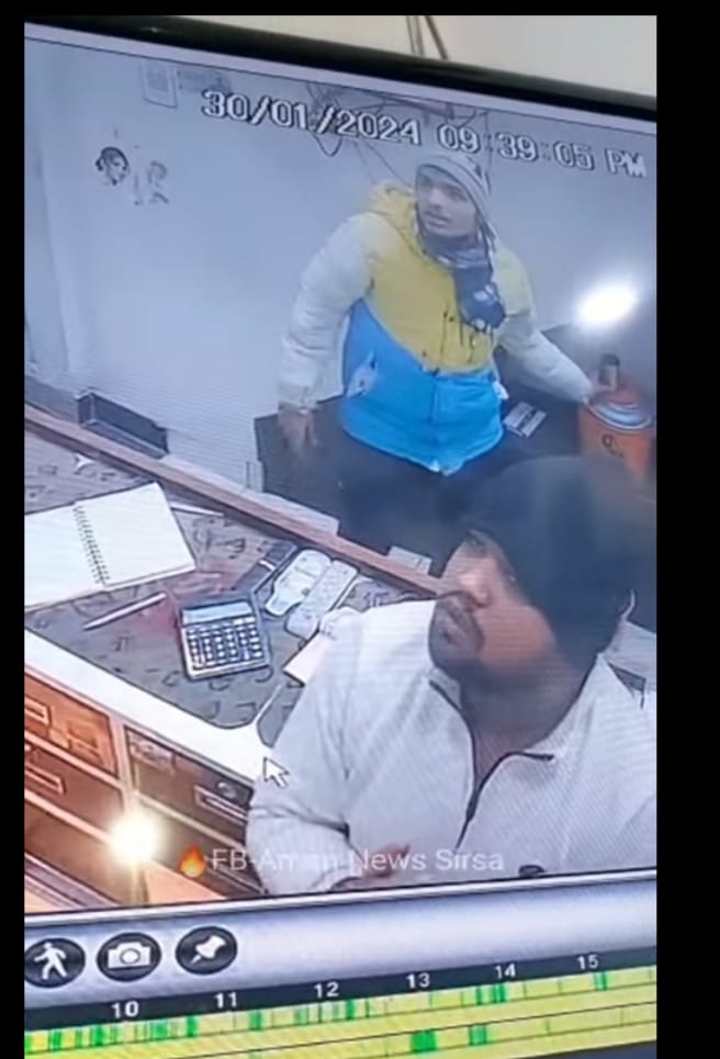 Drug addicted youth stole Rs 5 lakh from shopkeeper while talking to him