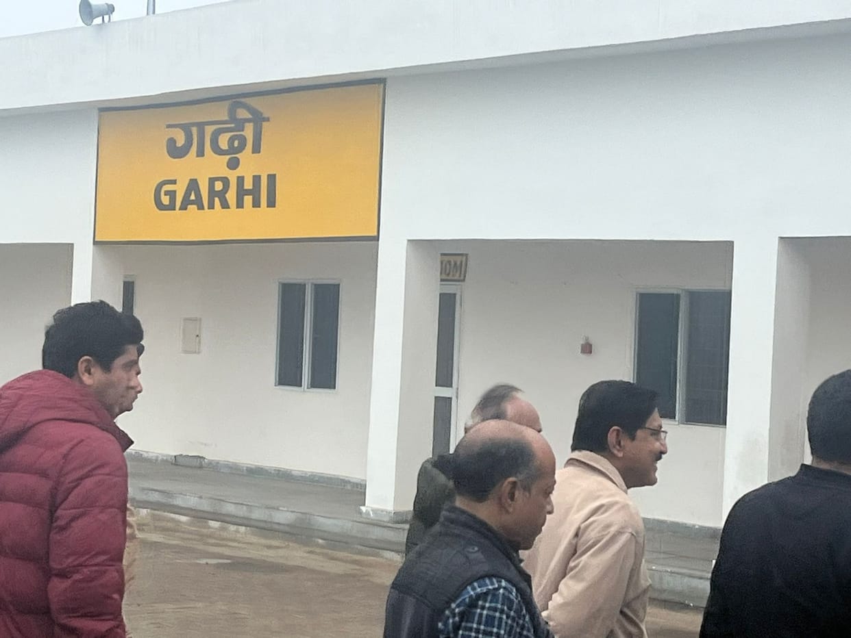 GM of Northern Railway arrived to inspect Hansi-Maham-Rohtak railway line.