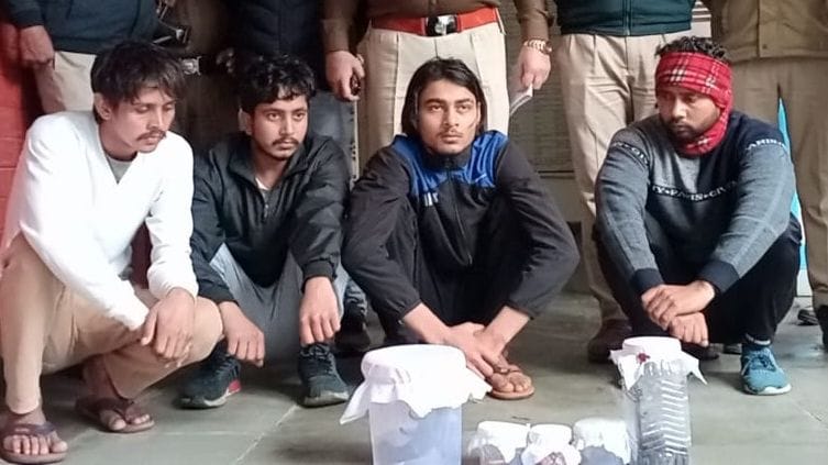 Dhaba owner and attendant were shot with the intention of killing, four arrested including arms supplier