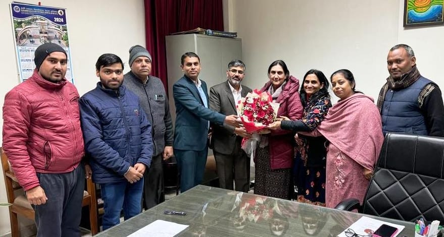 Dr. Pushpa, Chairman of Botany Department of MDU, retired.