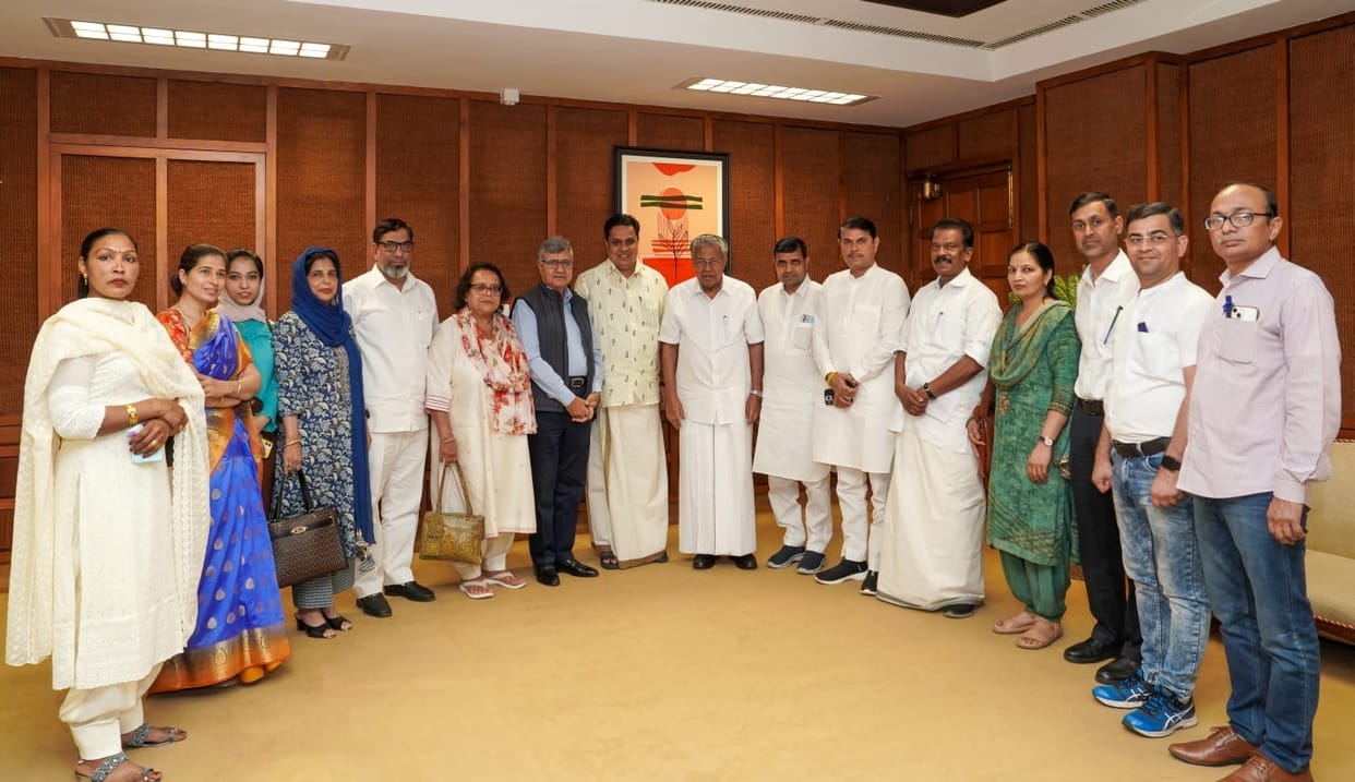 Delegation of MLAs reached Kerala under the leadership of Bharat Bhushan Batra