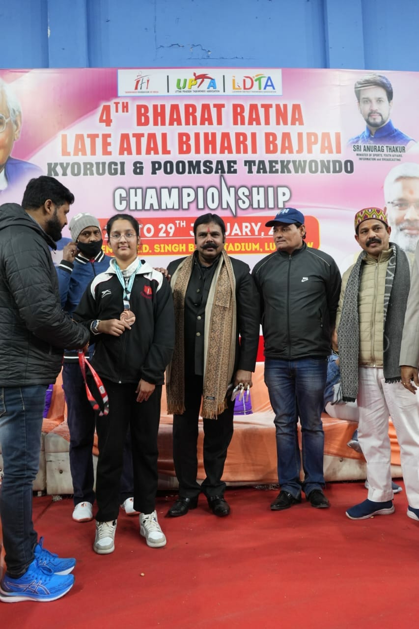 Bankeganj's daughter hoisted the flag in Taekwondo Championship