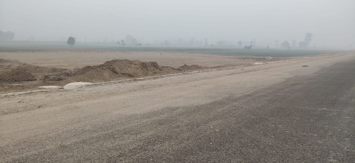 A big roundabout and convenience complex will be built in Gogwan Jalalpur village.