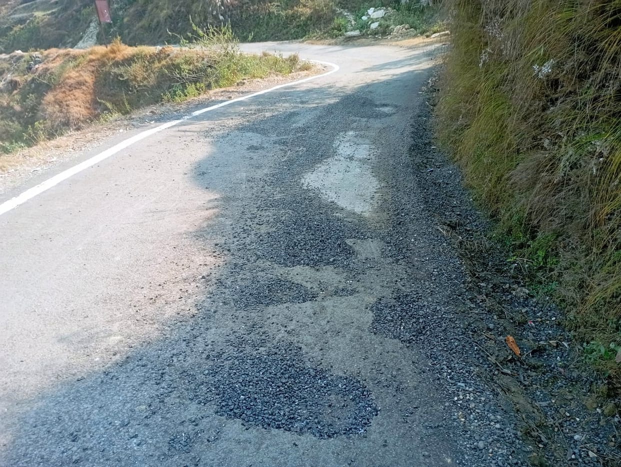 Strategically important Kanalichhina-Peepli road is in bad condition