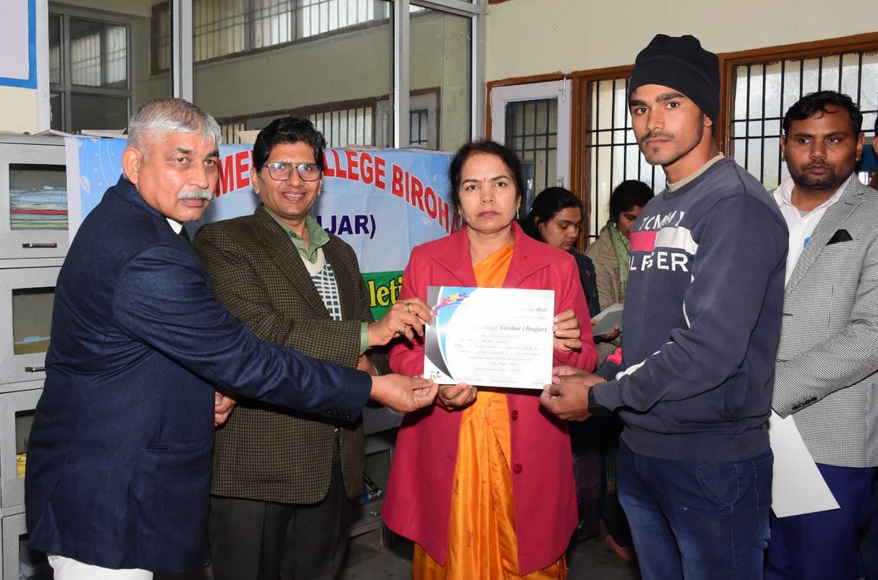 Nitesh is the best athlete among boys and Preeti among girls