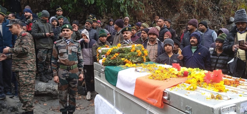 Jawan's last attitude with military honors