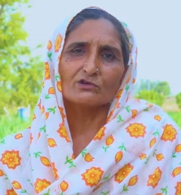 Short film on natural farming Santosh Devi received the Best Film Award