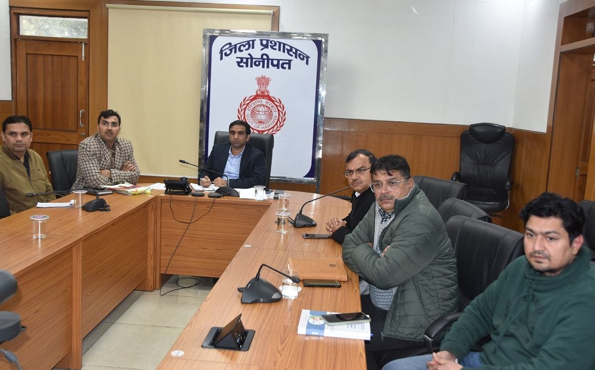 BSNL fiber connections will be installed in 318 gram panchayats: Deputy Commissioner