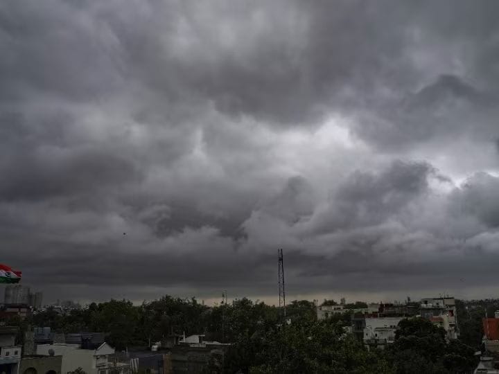 Weather change in West UP and peoples are effect by cold in Meerut