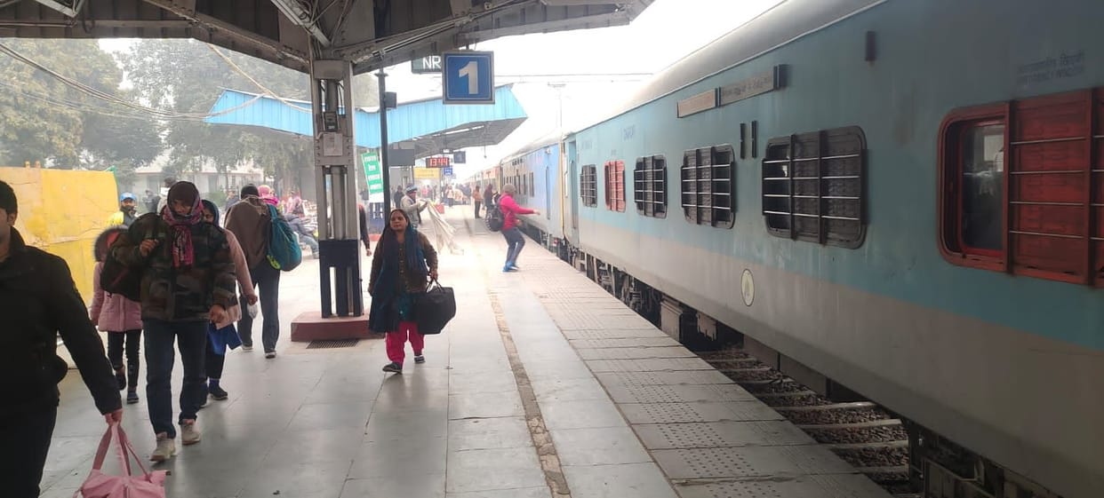 Four trains were canceled and Netaji Express was running late by 9 hours.