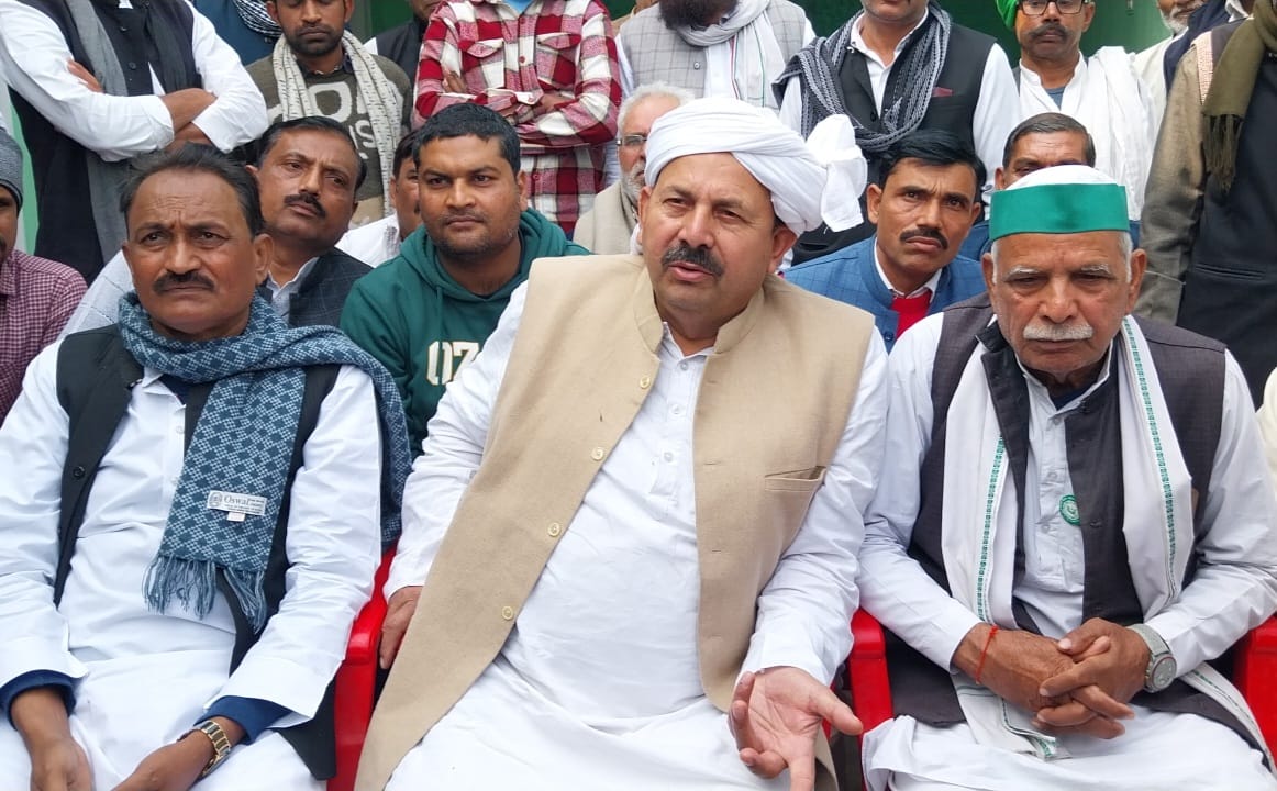 Government threatens those who go against it with ED: Naresh Tikait