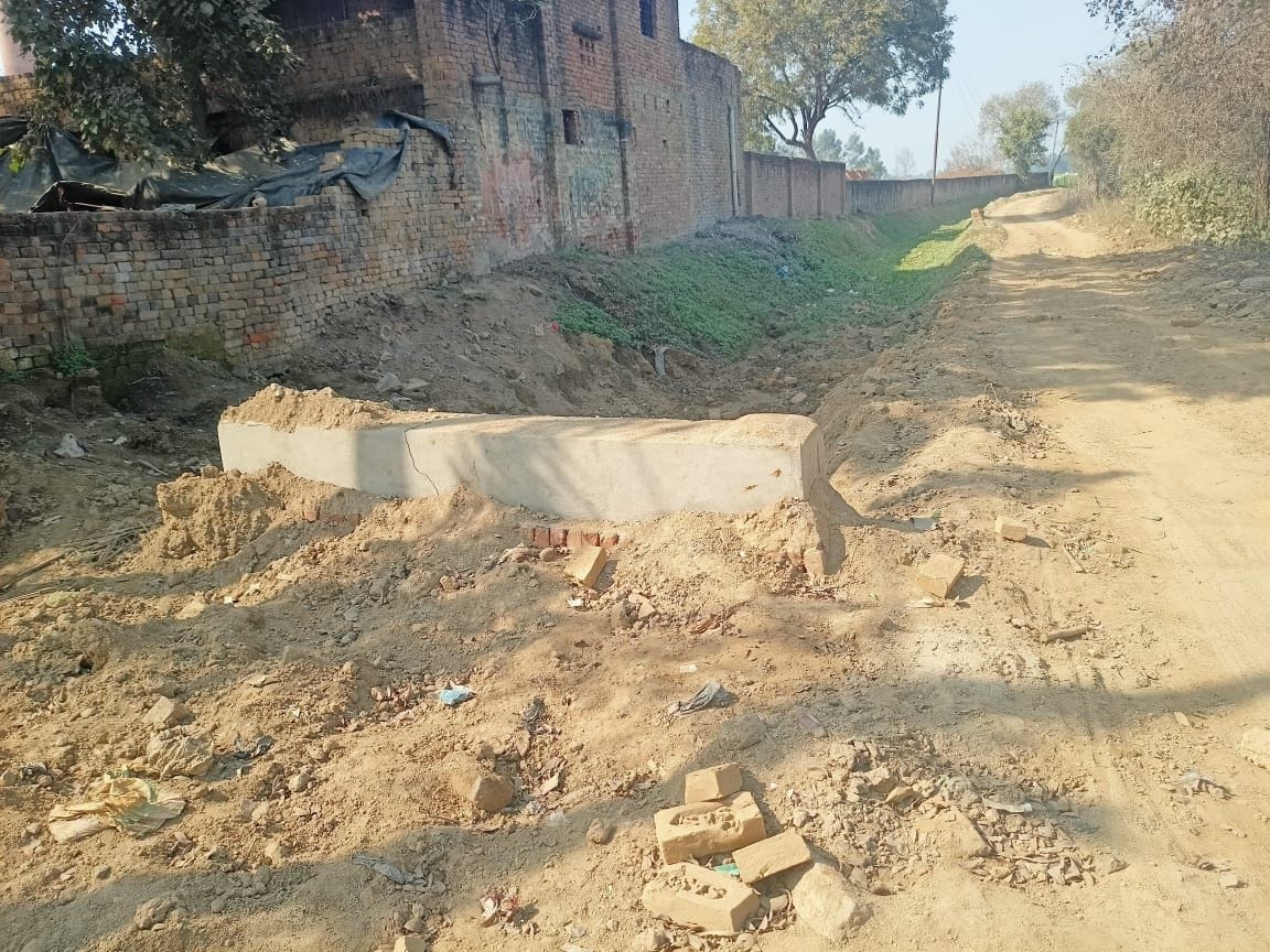 Bareilly Mod-Jalalabad four lane work stopped