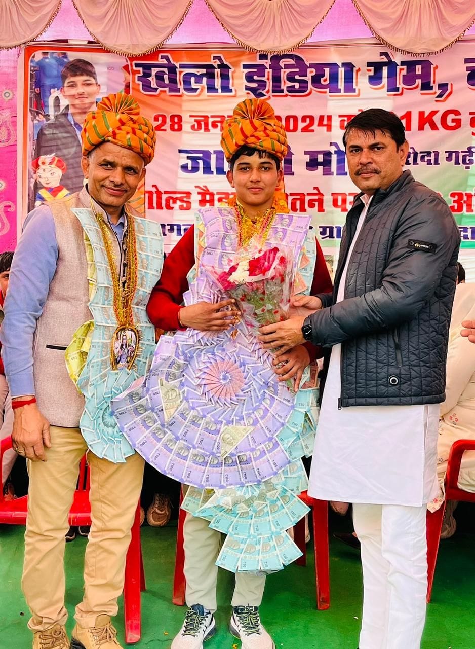 Janvi Mor returned after winning gold medal, welcomed
