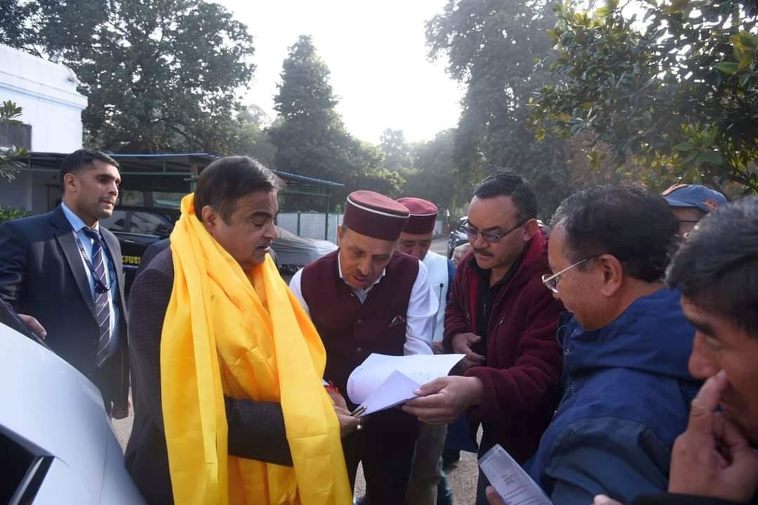 Demand placed on Gadkari to build Takcha-Batal tunnel