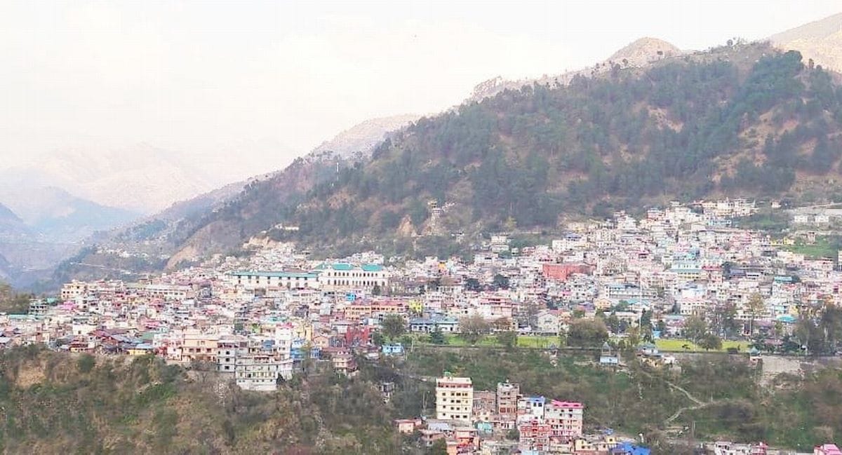 Parking will be made in every ward of Chamba city, councilor will search for land.