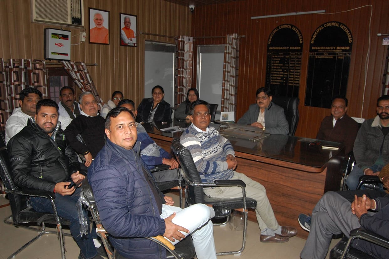 The havan had its effect only after an hour, after 7 months the deputy head sat in the head room, a simultaneous meeting