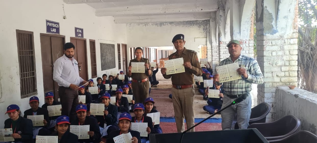 Teach self defense skills to girl students