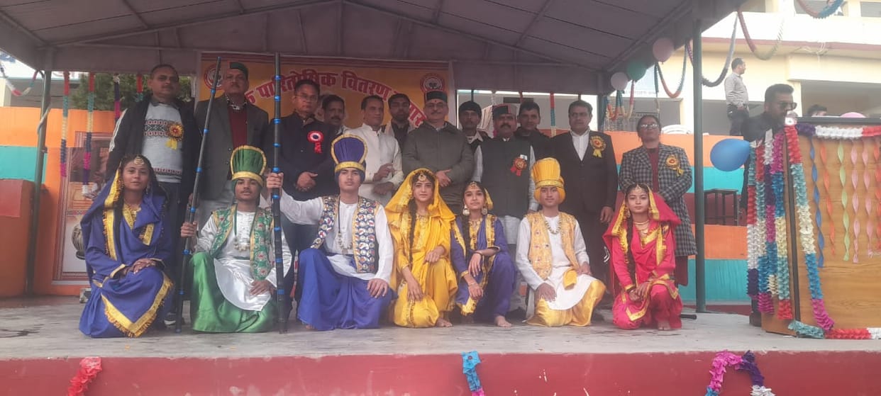 Ankita becomes student of the year