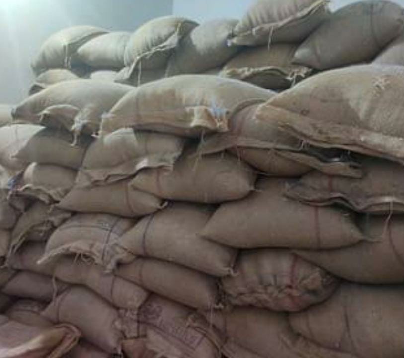 Depot holders will prepare report of eligible and ineligible people taking ration