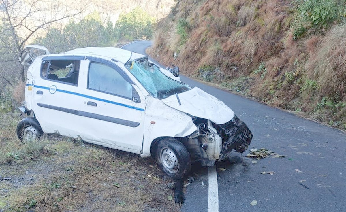 Taxi driver dies in road accident on Chamba-Shaktidehra road