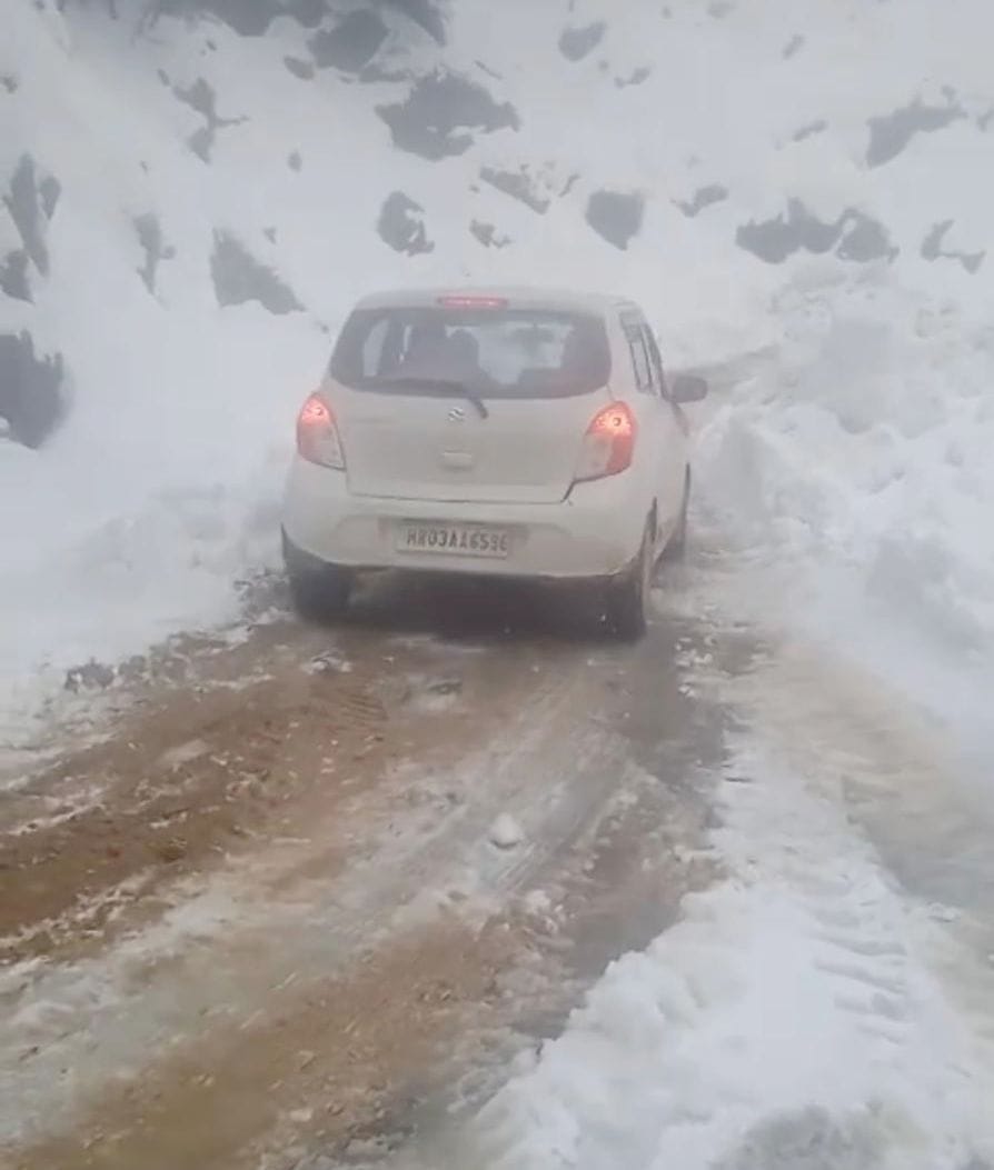 Small vehicles run on Chamba-Jyot road after six days