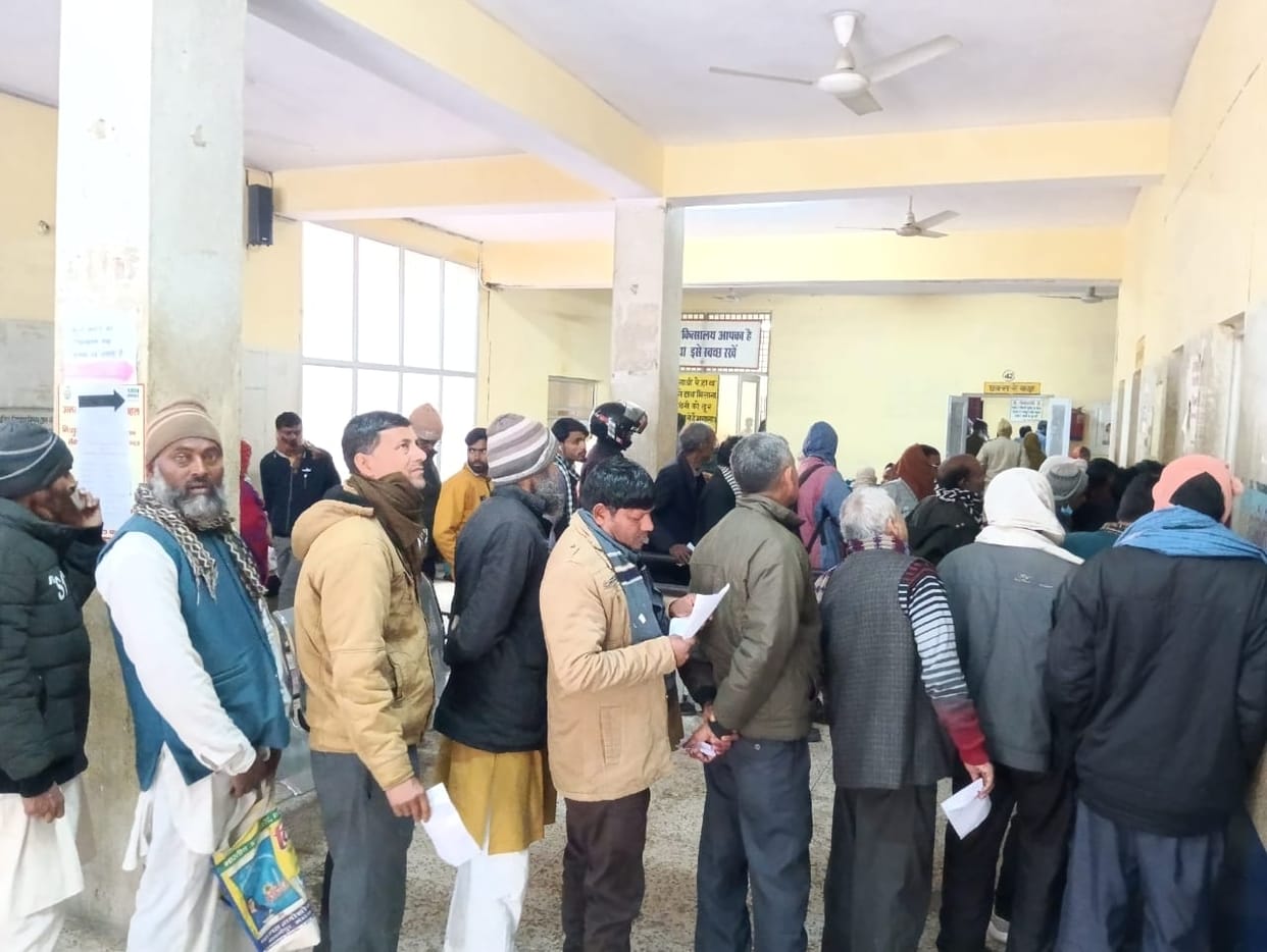 When the cold wave stopped, the number of patients in the district hospital started increasing.
