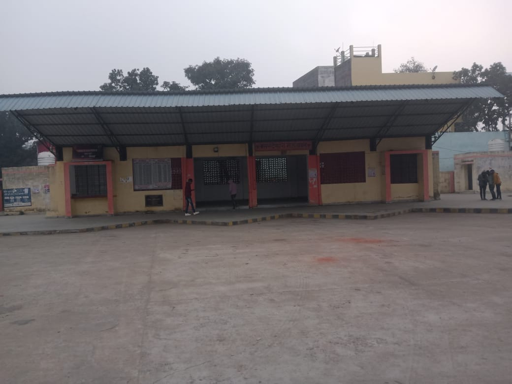 Corporation will earn by renting the roof of Mehndawal bus stand